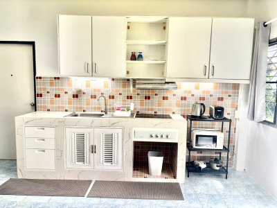 8R0062 House with common pool 2 ห้องนอน 2 ห้องน้ำ ราคา 23,000/เดือน โซนฉลอง