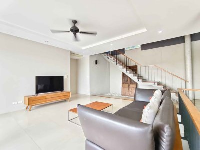 8R0069 ให้เช่า Pool villa 4 ห้องนอน 3 ห้องน้ำ เดือนละ 98,000 บาท โซนฉลอง