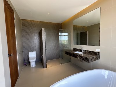 8R0069 ให้เช่า Pool villa 4 ห้องนอน 3 ห้องน้ำ เดือนละ 120,000 บาท โซนฉลอง