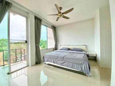 8R0078 ให้เช่าบ้านสามชั้น 4 ห้องนอน 4 ห้องน้ำ ราคา 50,000/เดือน โซนฉลอง