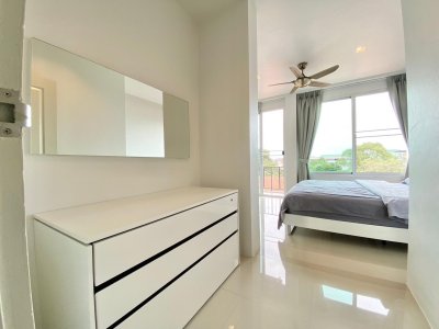 8R0078 ให้เช่าบ้านสามชั้น 4 ห้องนอน 4 ห้องน้ำ ราคา 50,000/เดือน โซนฉลอง