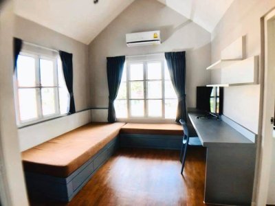8R0106 ให้เช่าบ้านเดี่ยวสองชั้น 4 ห้องนอน 3 ห้องน้ำ ราคา 85,000/เดือน โซนฉลอง