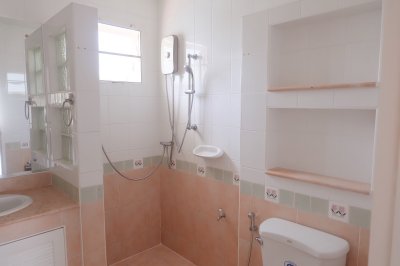 8R0116 This house for rent 4bedroom 3bathroom 65,000/month at chalong