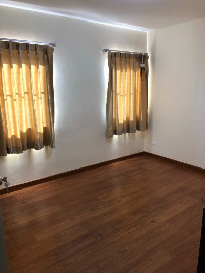 8R0117 ให้เช่าบ้านเดี่ยวสองชั้น 3 ห้องนอน 3 ห้องน้ำ ราคา 28,000/เดือน โซนฉลอง