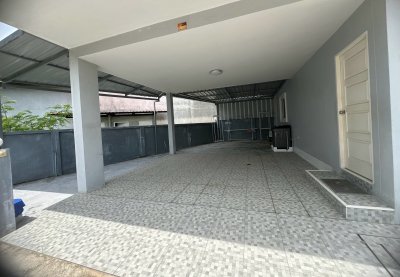 8R0121 ให้เช่าบ้านเดี่ยวชั้นเดียว 2 ห้องนอน 2 ห้องน้ำ ราคา 30,000/เดือน โซนฉลอง