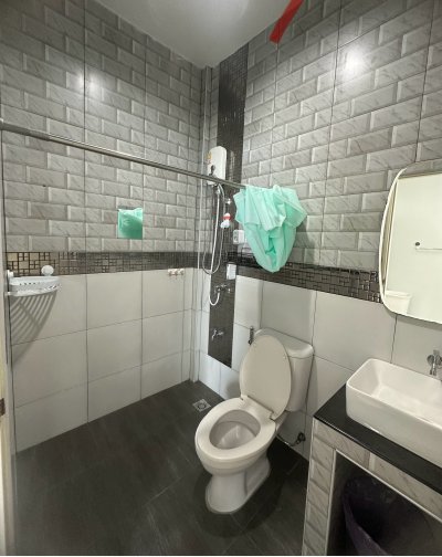 8R0121 ให้เช่าบ้านเดี่ยวชั้นเดียว 2 ห้องนอน 2 ห้องน้ำ ราคา 30,000/เดือน โซนฉลอง