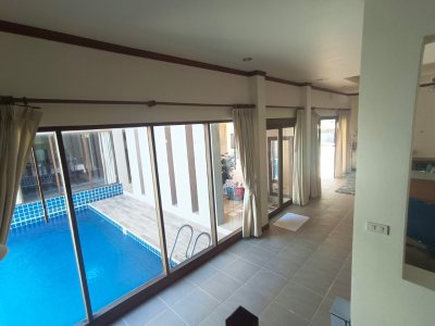 8R0135 ให้เช่า Pool villa 3 ห้องนอน 3 ห้องน้ำ ราคา 60,000/เดือน โซนฉลอง