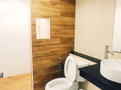 8R0138 ให้เช่าบ้านเดี่ยวสองชั้น 2ห้องนอน 2ห้องน้ำ ราคา 30,000/เดือน โซนฉลอง