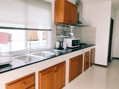 8R0138 ให้เช่าบ้านเดี่ยวสองชั้น 2ห้องนอน 2ห้องน้ำ ราคา 30,000/เดือน โซนฉลอง