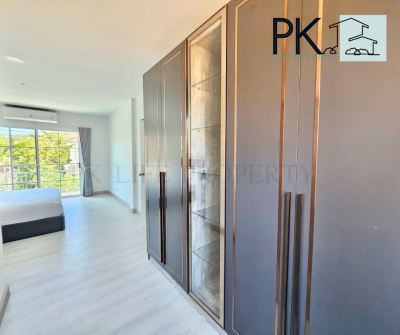 8R0153 ให้เช่าบ้านเดี่ยวสองชั้น 3 ห้องนอน 3 ห้องน้ำ ราคา 65,000/เดือน โซนฉลอง