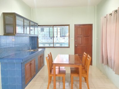 8R0199 Single house for rent 2bedroom 1bathroom 45sqw 13,000/month fully Furnished located at chalong