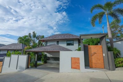 8R0232 ให้เช่า pool villa 3 ห้องนอน 3 ห้องน้ำ ราคา 100,000/เดือน โซนฉลอง