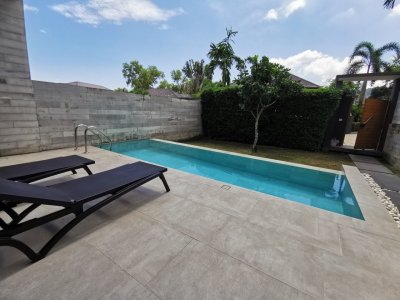 8R0233 ให้เช่า pool villa 2 ห้องนอน 2 ห้องน้ำ ราคา 70,000/เดือน โซนฉลอง