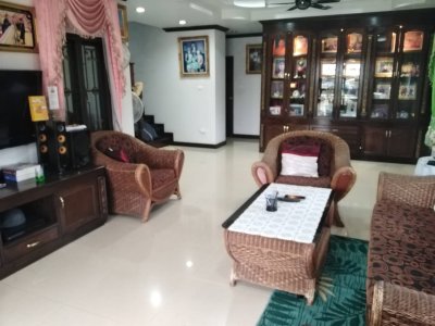 8R0246 This House 5 bedroom 4 bathroom 55,000/month at Chalong