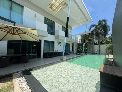 8R0273 ให้เช่า pool villa 3 ห้องนอน 4 ห้องน้ำ ราคา 90,000/เดือน โซนฉลอง