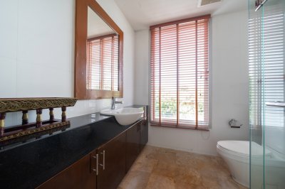 8R0295  ให้เช่า pool villa 3ห้องนอน 3ห้องน้ำ ราคา 70,000/เดือน โซนฉลอง