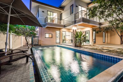 8R0301 ให้เช่า Pool villa โซนฉลอง 3 ห้องนอน 5 ห้องน้ำ ราคา 120,000/เดือน โซนฉลอง