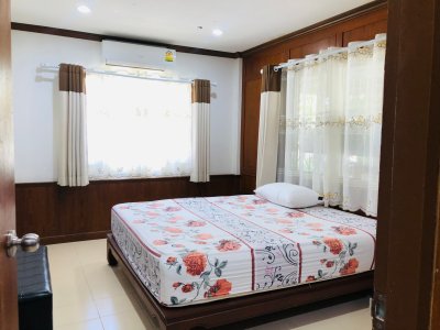 8R0320 ให้เช่าบ้านเดี่ยวชั้นเดียว 2 ห้องนอน 2 ห้องน้ำ ราคา 30,000/เดือน โซนฉลอง