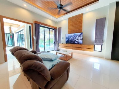 8R0323 ให้เช่า pool villa 3 ห้องนอน 3 ห้องน้ำ ราคา 100,000/เดือน โซนฉลอง