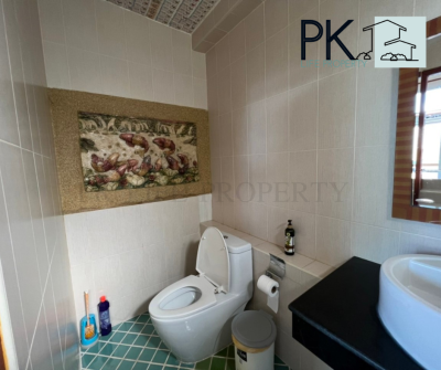 8R0334 This pool villa 3 bedroom 4 bathroom 60,000/month at Chalong