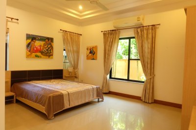 8R0366 ให้เช่า pool villa 4ห้องนอน 3ห้องน้ำ ราคา 150,000เดือน โซนฉลอง