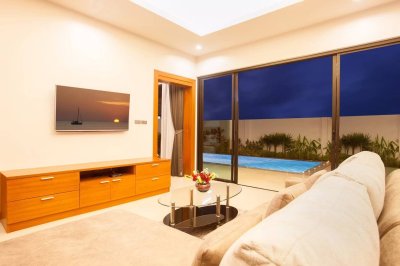 8R0369  This pool villa 2bedroom 2bathroom 60,000/month the house location at Chalong