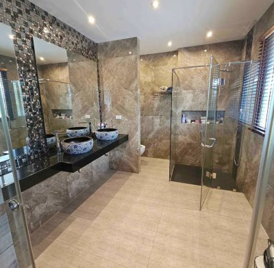 8R0380 This pool villa 3bedroom 3bathroom 90,000/month at Chalong