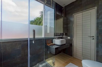 8R0756 Pool villa for rent 4 bedroom 6 bathroom 115,000/month at chalong