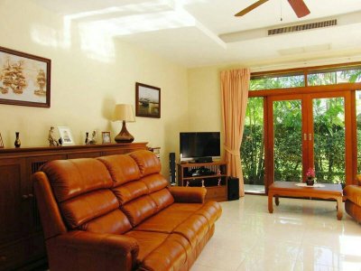 8R0413 This pool villa 3 bedroom 3 bathroom 95,000/month at Chalong