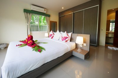 8R0417 ให้เช่า pool villa 2 ห้องนอน 2 ห้องน้ำ ราคา 95,000/เดือน โซนฉลอง