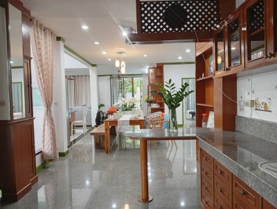 8R0423 ให้เช่า pool villa 4 ห้องนอน 4 ห้องน้ำ ราคา 135,000/เดือน โซนฉลอง