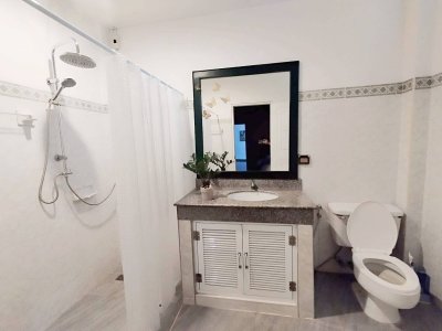 8R0423 ให้เช่า pool villa 4 ห้องนอน 4 ห้องน้ำ ราคา 135,000/เดือน โซนฉลอง