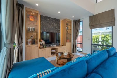 8R0447 This pool villa for rent  2 bedroom 2 bathroom 100,000/month the house location at Chalong have fully furnished