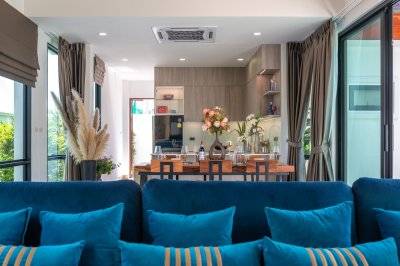 8R0447 This pool villa for rent  2 bedroom 2 bathroom 100,000/month the house location at Chalong have fully furnished