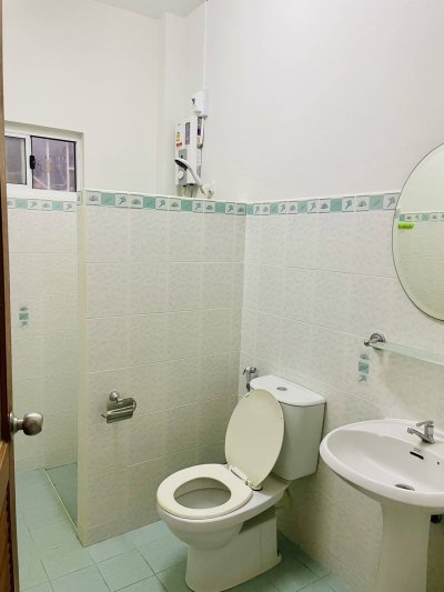 8R0458 This House 2 bedroom 2 bathroom 25,000/month in chalong