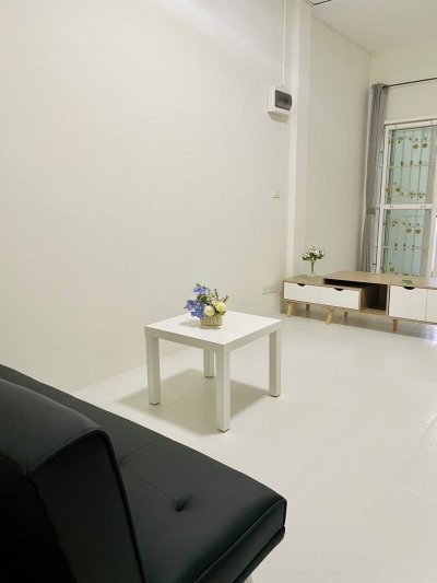 8R0458 This House 2 bedroom 2 bathroom 25,000/month in chalong