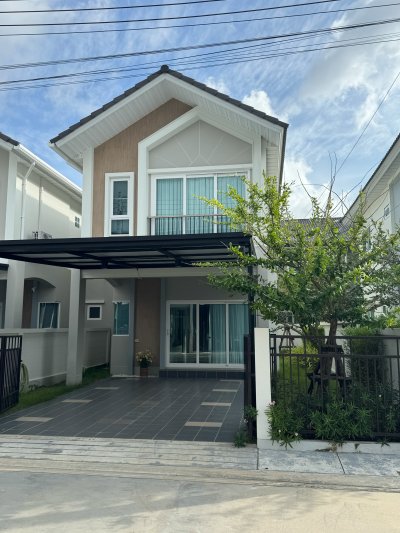 8R0460 ให้เช่าบ้านแฝดชั้นเดียว 3 ห้องนอน 3 ห้องน้ำ ราคา 70,000/เดือน โซนฉลอง 8R0460 ให้เช่าบ้านแฝดชั้นเดียว 3 ห้องนอน 3 ห้องน้ำ ราคา 70,000/เดือน โซนฉลอง