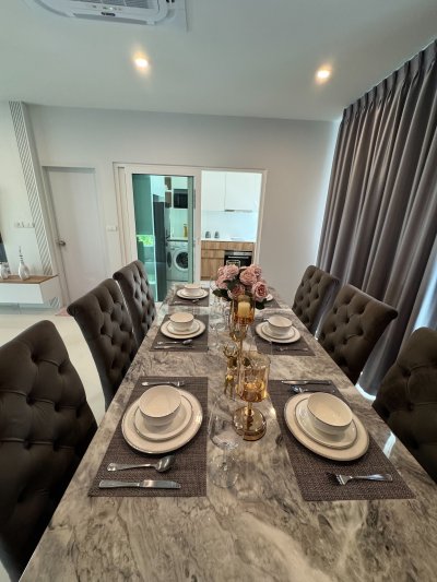 8R0460 ให้เช่าบ้านแฝดชั้นเดียว 3 ห้องนอน 3 ห้องน้ำ ราคา 70,000/เดือน โซนฉลอง 8R0460 ให้เช่าบ้านแฝดชั้นเดียว 3 ห้องนอน 3 ห้องน้ำ ราคา 70,000/เดือน โซนฉลอง