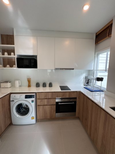 8R0460 ให้เช่าบ้านแฝดชั้นเดียว 3 ห้องนอน 3 ห้องน้ำ ราคา 70,000/เดือน โซนฉลอง 8R0460 ให้เช่าบ้านแฝดชั้นเดียว 3 ห้องนอน 3 ห้องน้ำ ราคา 70,000/เดือน โซนฉลอง