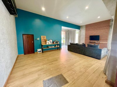 8R0485 Pool villa 3bedroom 3bathroom 130,000/month in chalong