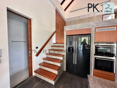 8R0486 ให้เช่า pool villa 2 ห้องนอน 3 ห้องน้ำ ราคา 70,000/เดือน โซนฉลอง