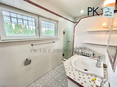 8R0500 This House 3bedroom 2bathroom 55,000/month in chalong