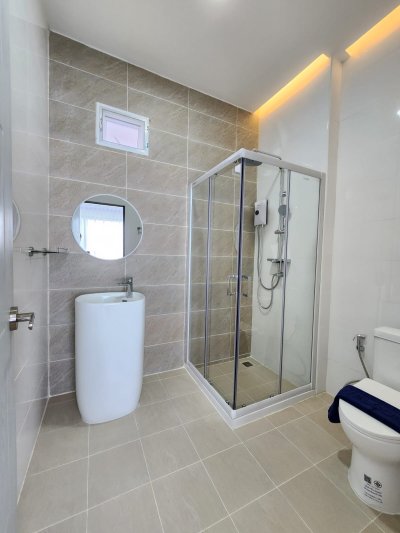 8R0509 ให้เช่า pool villa 4 ห้องนอน 4 ห้องน้ำ ราคา 130,000/เดือน โซนฉลอง