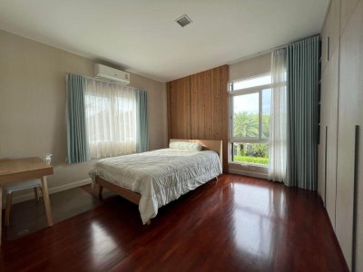 8R0516 ให้เช่าบ้านเดี่ยวสองชั้น 3 ห้องนอน 3 ห้องน้ำ ราคา 100,000/เดือน โซนฉลอง