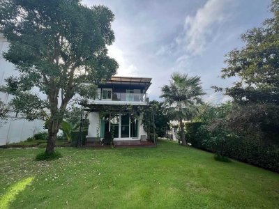 8R0516 ให้เช่าบ้านเดี่ยวสองชั้น 3 ห้องนอน 3 ห้องน้ำ ราคา 100,000/เดือน โซนฉลอง