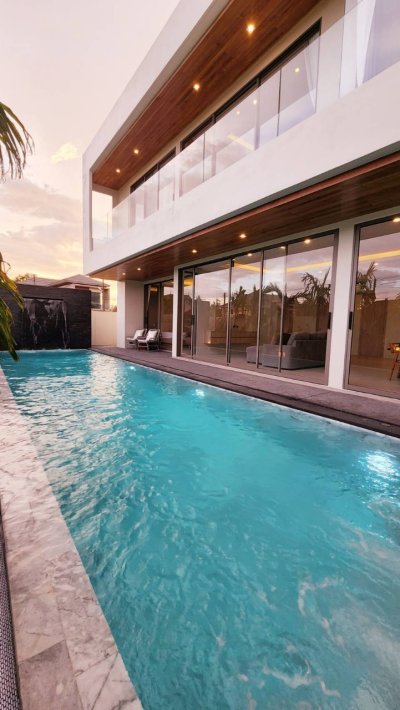 8R0518 ให้เช่า pool villa 5 ห้องนอน 4 ห้องน้ำ ราคา 150,000/เดือน โซนฉลอง