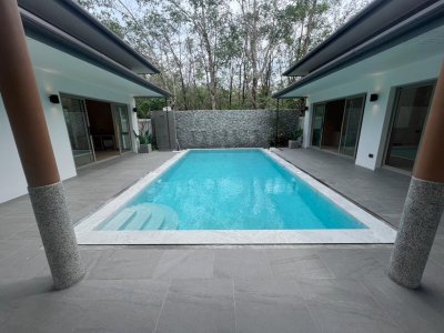 8R0526 ให้เช่า pool villa 3 ห้องนอน 4 ห้องน้ำ ให้เช่า 200,000 ต่อเดือน โซนฉลอง