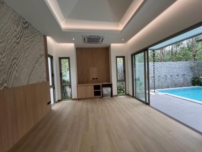 8R0526 ให้เช่า pool villa 3 ห้องนอน 4 ห้องน้ำ ให้เช่า 200,000 ต่อเดือน โซนฉลอง