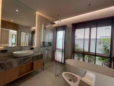 8R0526 ให้เช่า pool villa 3 ห้องนอน 4 ห้องน้ำ ให้เช่า 200,000 ต่อเดือน โซนฉลอง