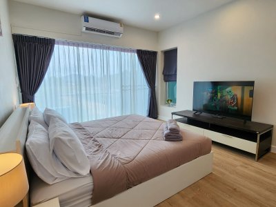 8R0529 ให้เช่าบ้านสามชั้น 3ห้องนอน 3ห้องน้ำ ราคา 90,000/เดือน โซนฉลอง